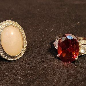 Pair of Fashion Rings, Size 8